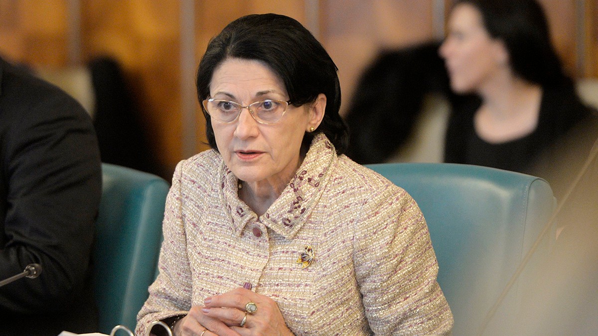 Ecaterina Andronescu, mesaj pentru elevii care i-au cerut subiectele la Evaluarea Națională