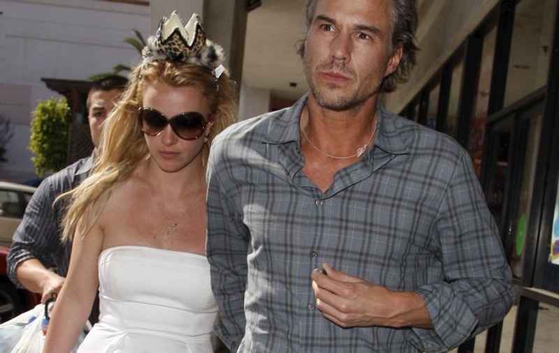 Britney Spears şi-a concediat iubitul