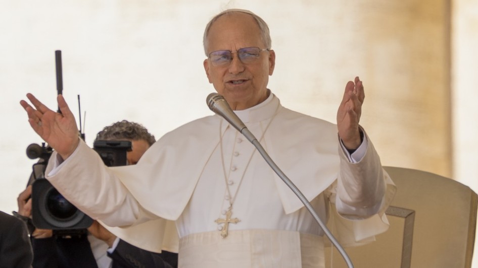 Papa Leon al XIV-lea a trecut cu bine peste intervenția chirurgicală suferită marți la spitalul Gemelli din Roma, pentru îndepărtarea unui nodul pulmonar.