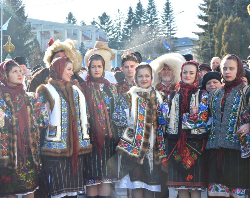GALERIE FOTO/ Cum se pregătesc gospodinele din Bucovina de Sărbători