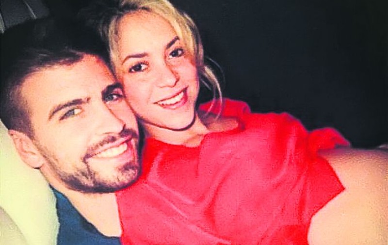 Gerard Pique (Barcelona) a anunţat că are un băiat, însă totul a fost doar o farsă
