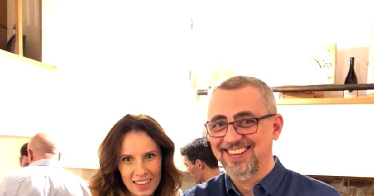 Ionela Năstase s-a căsătorit cu Vlad Petreanu. Cum a arătat jurnalista în rochie de mireasă | FOTO
