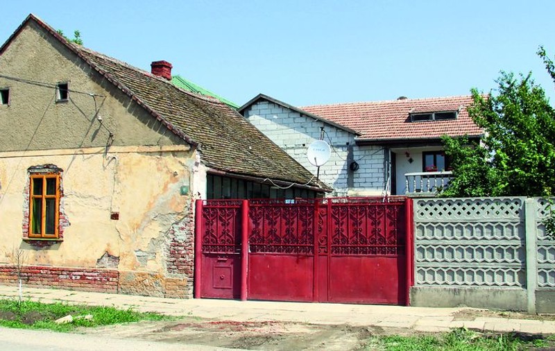 Casa mamei câştigătorului de la "Dansez pentru tine" stă să se prăbuşească