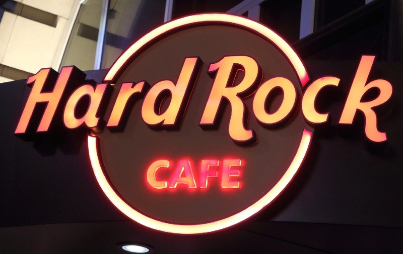 Hard Rock Cafe se deschide în Cluj, Brașov, Timișoara și Iași