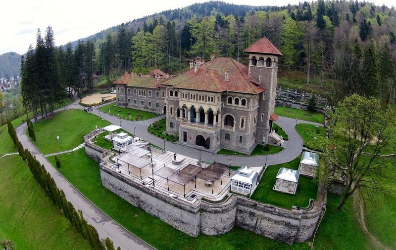 (P) Castelul Cantacuzino, simbolul orașului Bușteni