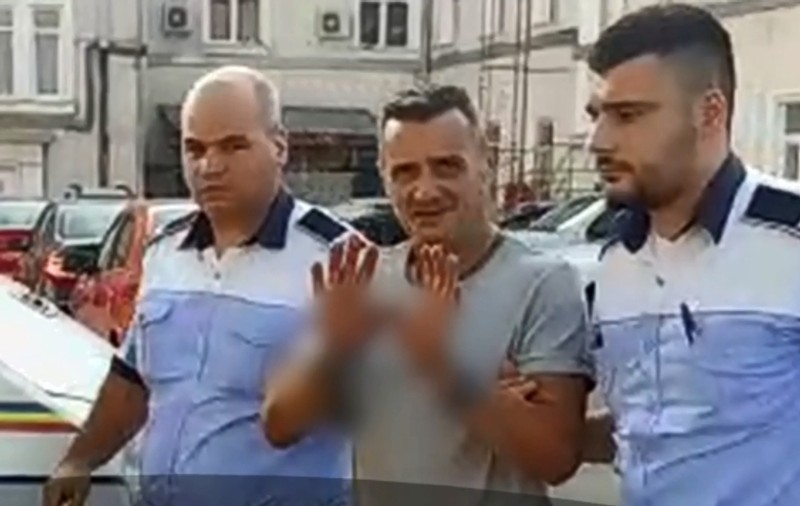 Un bărbat care și-a ucis mama, dar a fost eliberat pe baza recursului compensatoriu, a comis-o iar. Și-a bătut iubita toată noaptea