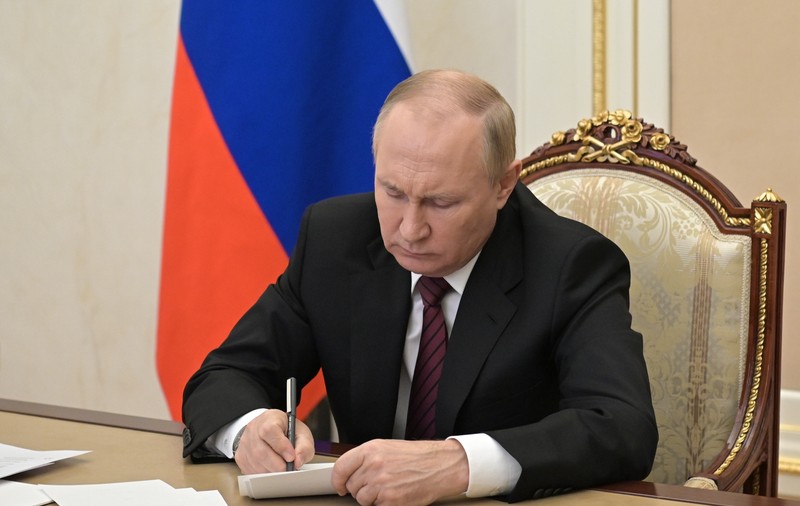 Putin recunoaște indirect problemele de pe frontul din Ucraina. Ce a cerut președintele rus