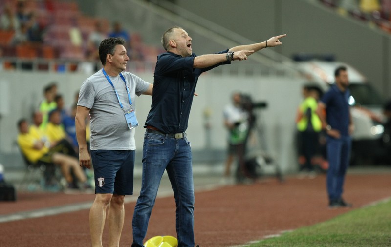Edi Iordănescu se luptă cu alți 99 de antrenori pentru postul de la Legia Varșovia! ”Am primit 100 de CV-uri”. Cine e favorit