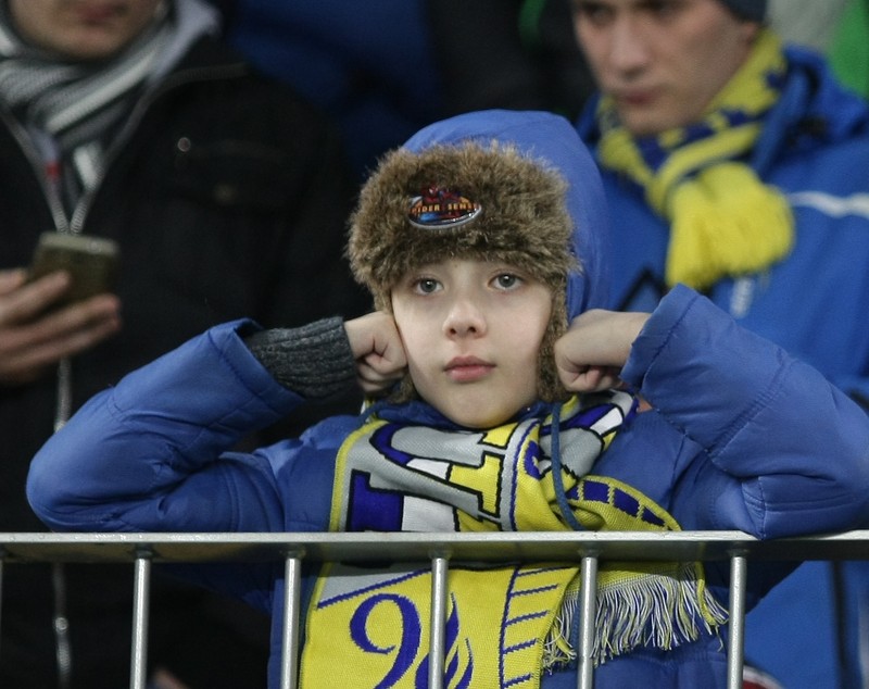 Cupa României, semifinale: PETROLUL - STEAUA 1-1. Arbitru ComănesKO / VIDEO