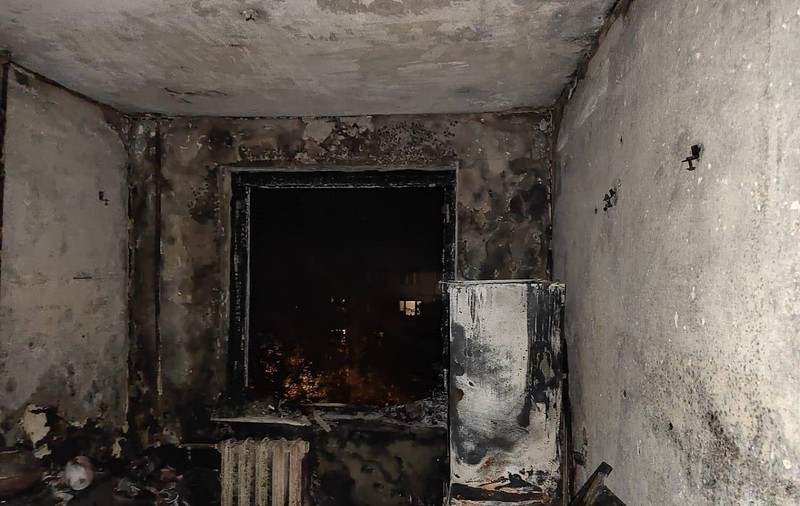 Trei copii mici și mama lor au murit, ceilalți cinci frați și tatăl sunt în stare gravă, după ce apartamentul lor a ars, lângă Moscova