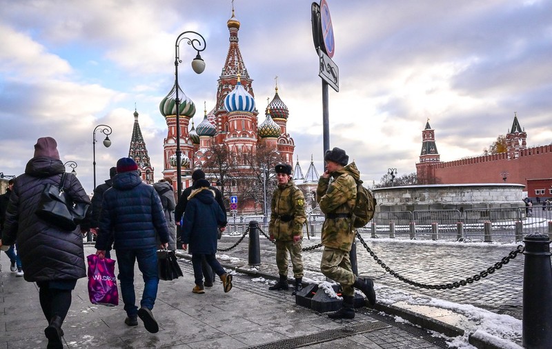 Câți ruși sprijină în continuare războiul din Ucraina. Rezultatele unui sondaj comandat de Kremlin