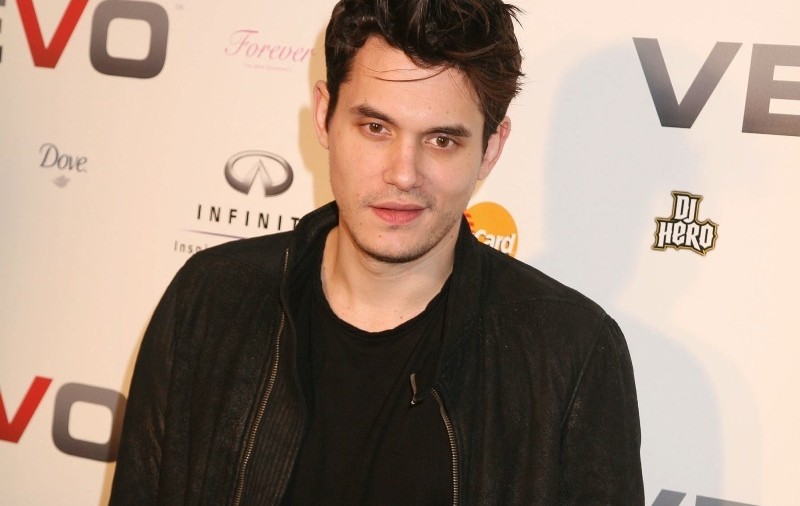 John Mayer: “Twitter-ul este un bun substitut pentru relaţiile amoroase”