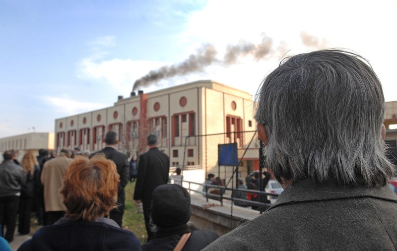 Fumul care ne ridică părinții la cer. Cifre de la Crematoriul București: 91 de incinerări și alte 20 sunt în așteptare