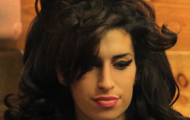 Amy Winehouse a învăţat să gătească şobolani