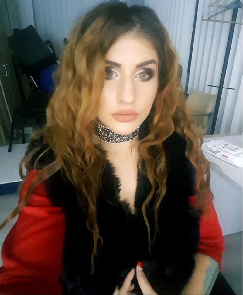Alexandra de la Insula a slăbit și și-a mărit buzele. Fosta iubită a lui Aurel e complet schimbată