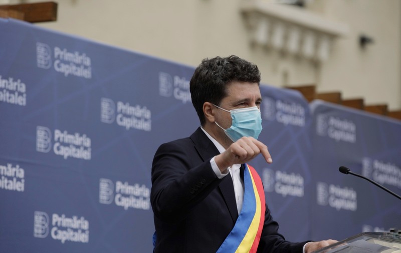 Nicușor Dan, după prima zi de mandat: “Primăria Capitalei are 6.000 de litigii. Dacă oamenii se duc să dea primăria în judecată, înseamnă că ceva nu funcționează”