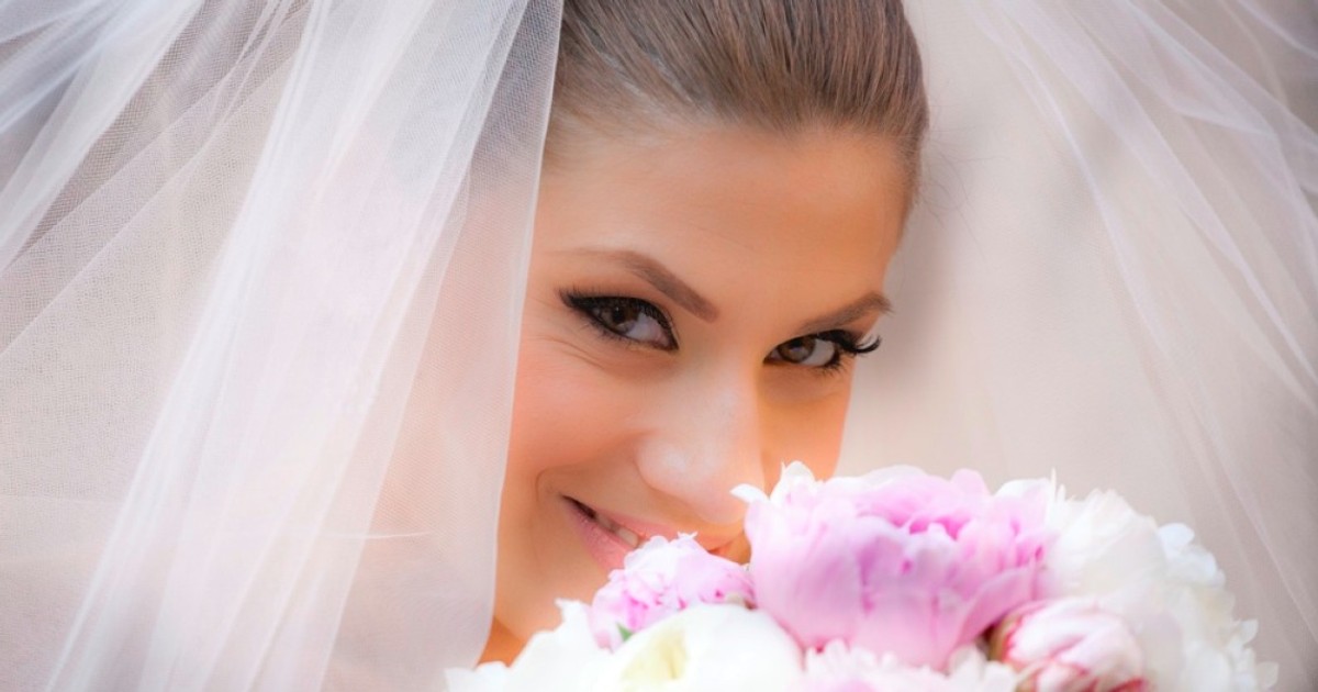 Tily Niculae a împlinit 7 ani de căsnicie. Cele mai frumoase fotografii de la nunta actriței | FOTO
