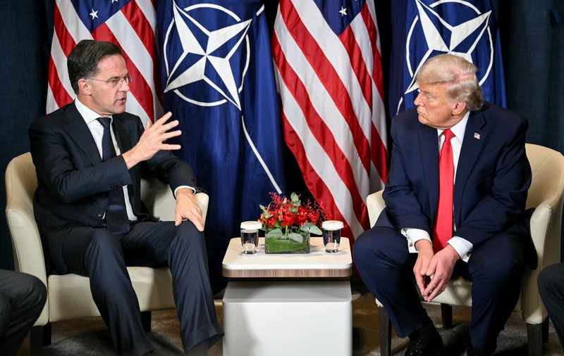 Șeful NATO înțelege de ce s-a supărat Donald Trump pe europeni, după o convorbire telefonică „foarte deschisă” cu președintele SUA