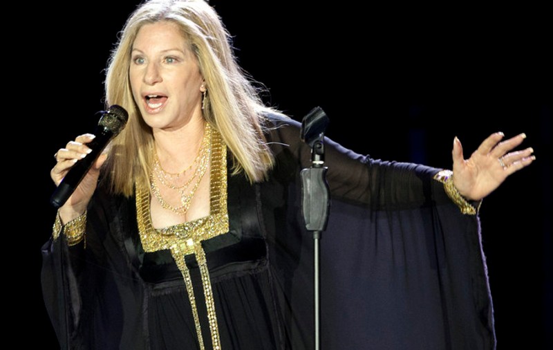 VIDEO | Barbra Streisand a omagiat personalul medical interpretând cântecul “You'll Never Walk Alone”
