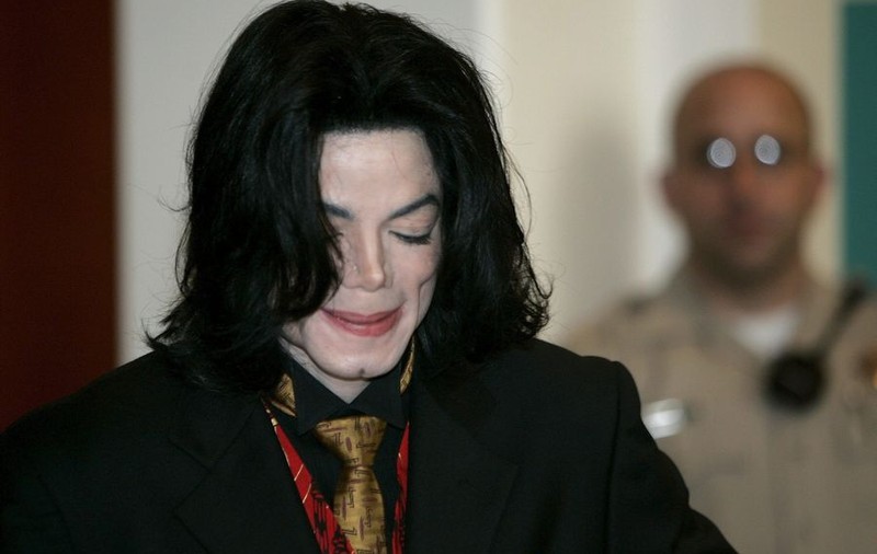 Angajaţii lui Michael Jackson vor să-şi recupereze banii