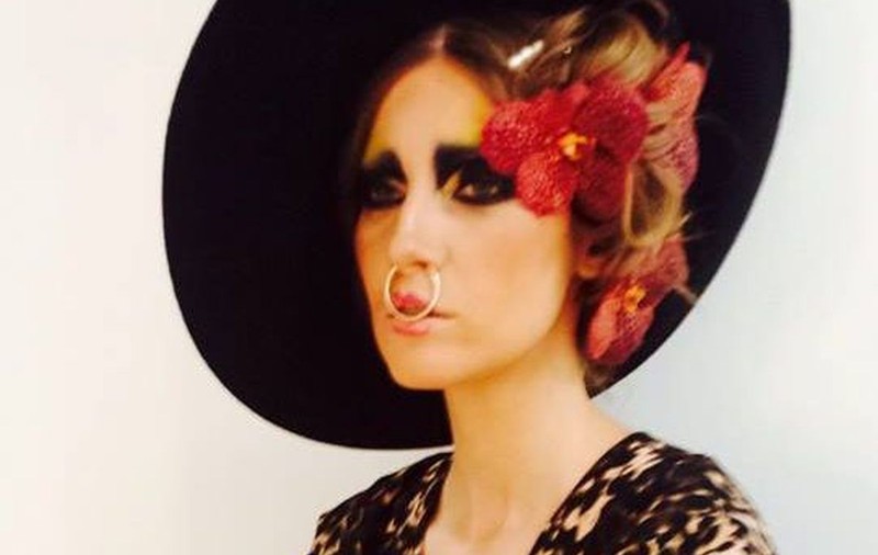 BIANCA DRĂGUŞANU a FĂCUT-O MAIMUŢĂ! IULIA ALBU îi DĂ REPLICA!