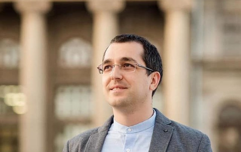 Vlad Voiculescu şi-a lansat planul pentru Capitală: "Administraţia Firea conduce oraşul pe contrasens"
