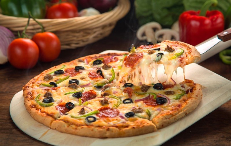 Ce greşeli trebuie să eviţi atunci când faci pizza acasă
