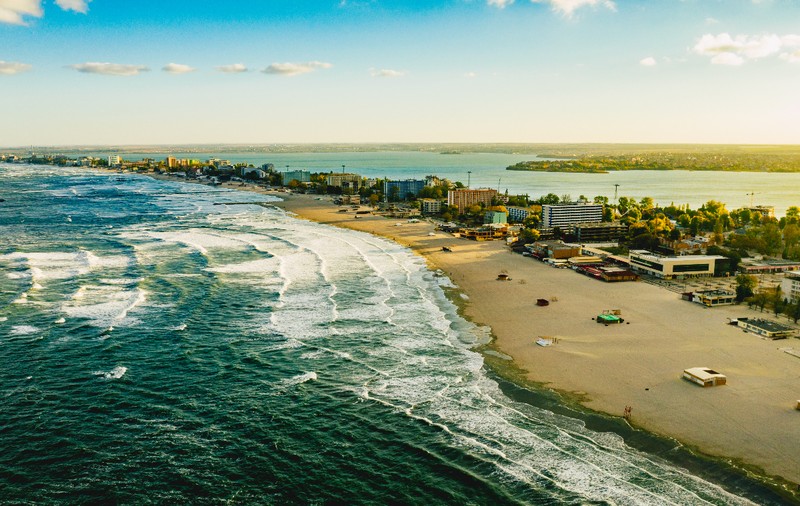 Apele Române va cheltui 1,5 milioane de euro pe reamenajarea plajei din Mamaia. Cum va arăta stațiunea după finalizarea lucrărilor