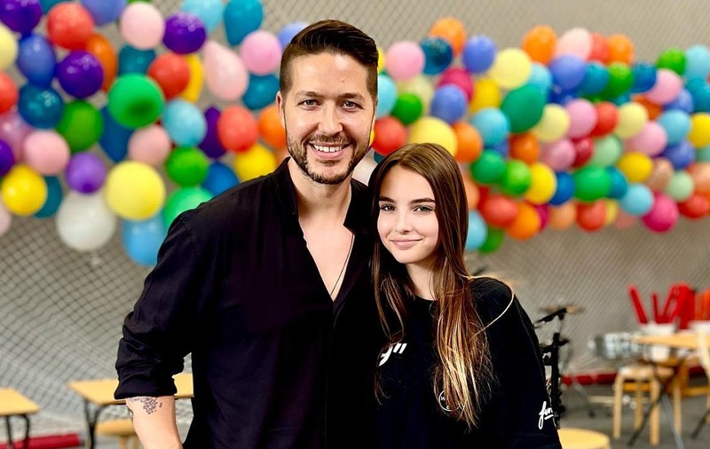 Fata lui Jorge și a Alinei Laufer a împlinit 14 ani: „Să ne încurajăm copiii să viseze”. Cum arată Karina acum