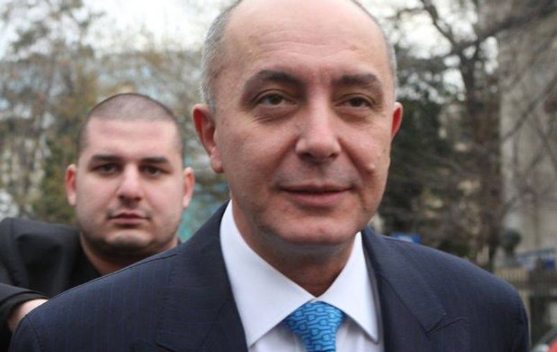UPDATE: Puiu Popoviciu, reținut la Londra. Omul de afaceri a fost eliberat pe cauțiune și poartă brățară electronică