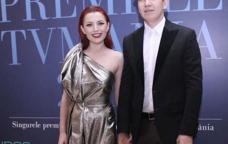 Elena Gheorghe a mărturisit cum și-a agățat soțul în urmă cu 11 ani: ”Eu am făcut primul pas”/ VIDEO EXCLUSIV