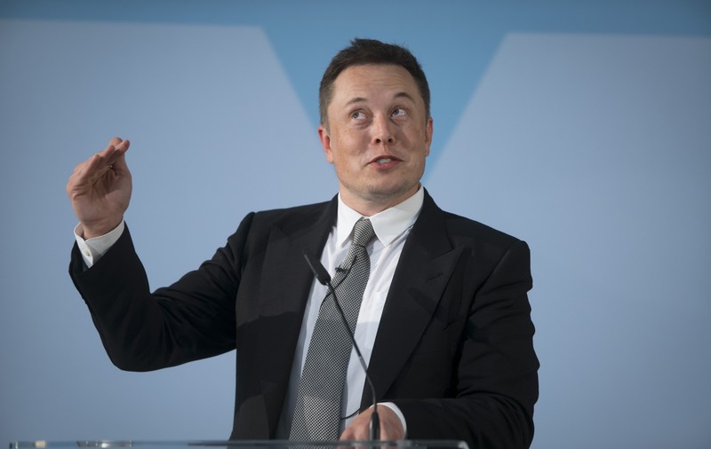 Tesla își deschide centru la Bucureşti. Compania americană a dat anunț pentru angajări