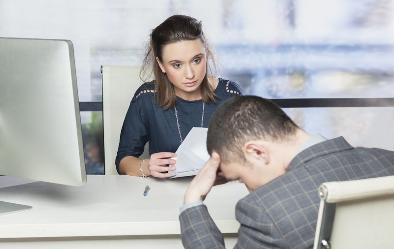 Studiu eJobs: Au acceptat salarii mai mici, joburi sub nivelul lor ori s-au relocat în alt oraș - concesiile pe care le-au făcut românii în ultimele 6 luni