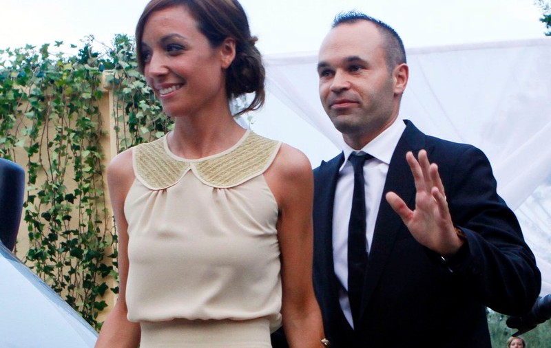 Tragedie pentru soţia lui Andres Iniesta! I-a murit copilul!