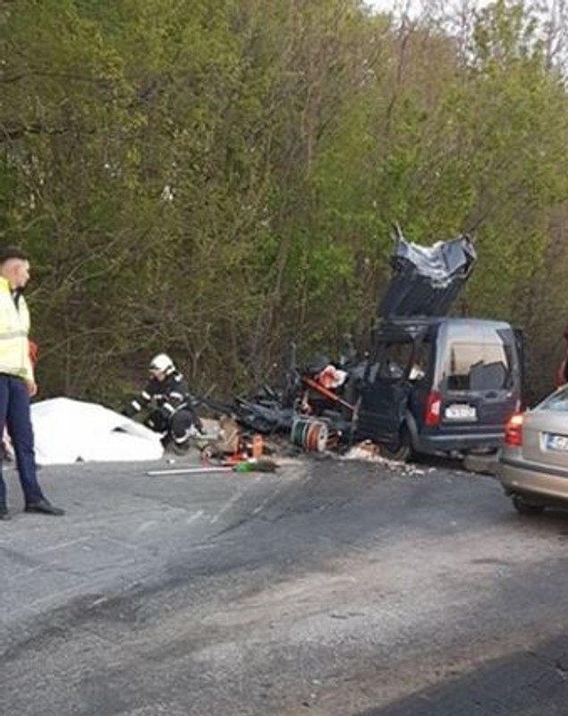 Accident înfiorător în estul județului Timiș. O femeie a murit și o alta a fost rănită