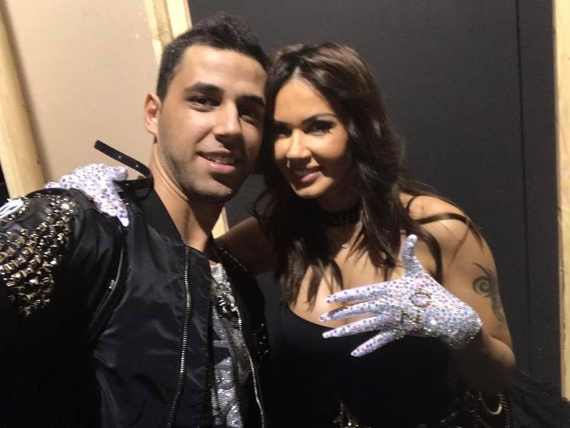 Aroganța Oanei Zăvoranu. Poartă manușă cu cristale swarovski la repetiții. Detaliul pe care l-au observant toți