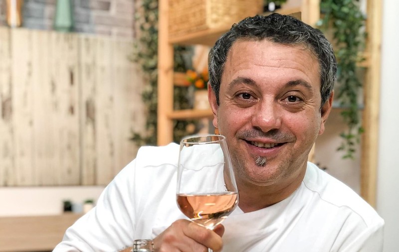 Cine gătește, de fapt, acasă la chef Sorin Bontea. Juratul de la Antena 1 a lămurit misterul. „Trebuie să vă zic un secret”