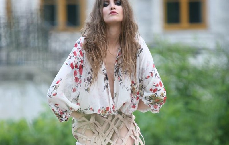 Iulia Albu a împlinit 30 de ani: "Nu mă sperie pragul acesta. Mi se pare o provocare interesantă"