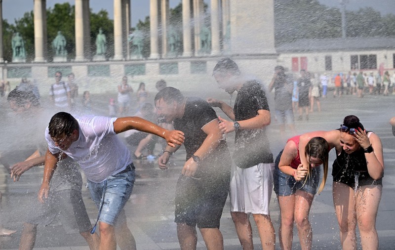 Ungaria a înregistrat cea mai ridicată temperatură din istoria măsurătorilor sale meteorologice. Recordul, doborât și la Budapesta