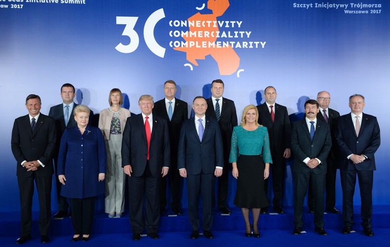 Gazele, infrastructura şi geopolitica Europei discutate la Summitul celor Trei Mări de la București - ANALIZĂ