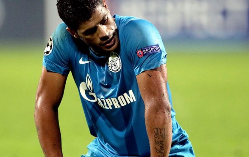 Clipe de GROAZĂ pentru HULK! Vezi ce a păţit fotbalistul!