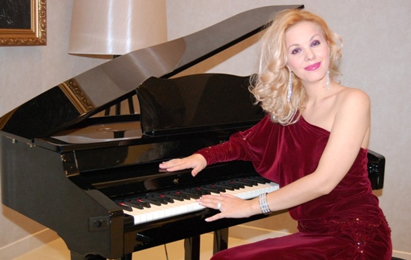 Angela Gheorghiu, Inna, Andreea Esca și Augusta Lazarov, nominalizate la premiile Galei Femei de Succes 2013