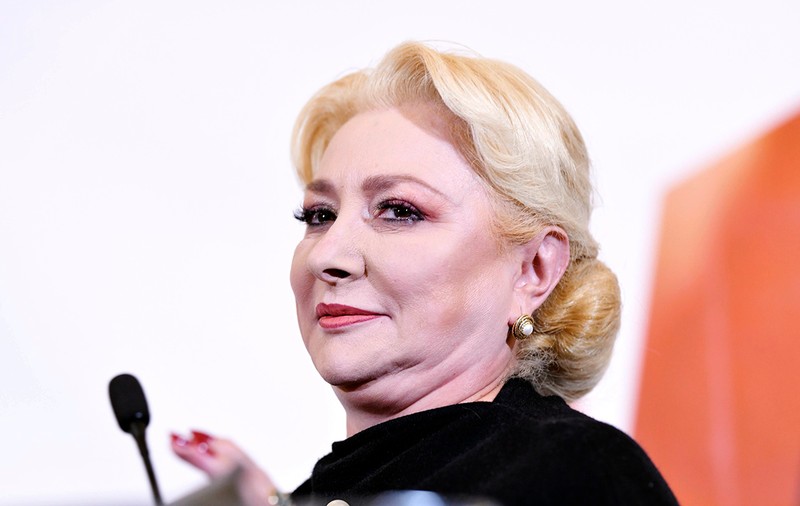 CCR a decis: Ordonanţa pe Codul Administrativ, care introduce pensiile speciale ale aleşilor locali, este constituţională