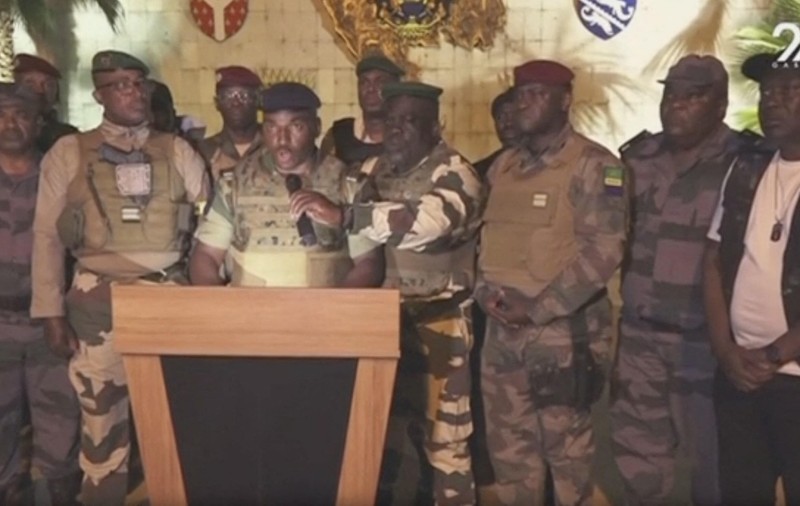 Lovitură de stat în Gabon. Armata a preluat puterea, iar președintele reales Ali Bongo a fost arestat la domiciliu