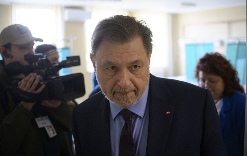 Ministrul Rafila, despre Florin Piersic: Sperăm că într-un timp relativ scurt va avea o viață apropiată de normal