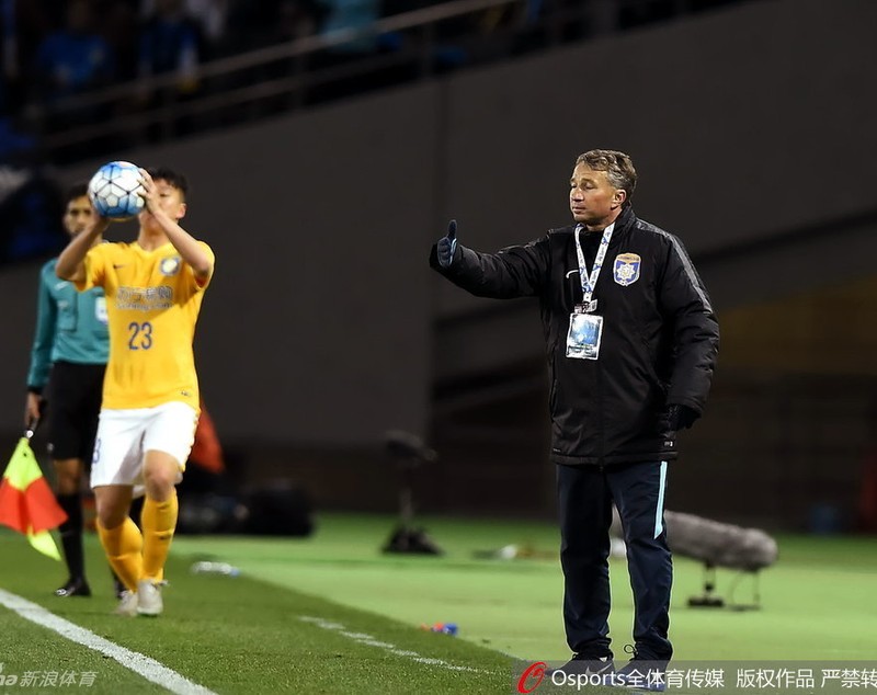 Dan Petrescu și Pițurcă, egal și înfrângere în Liga Campionilor Asiei. ^Sânmărtean a dat o pasă de gol. Alarmă la stadionul din Jeddah / FOTO&VIDEO