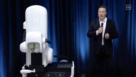Antreprenorul Elon Musk a demonstrat progresul înregistrat de startup-ul lui Neuralink în conectarea creierului cu computerele, spunând că: munca este vitală pentru viitorul umanității. Foto: Profimedia