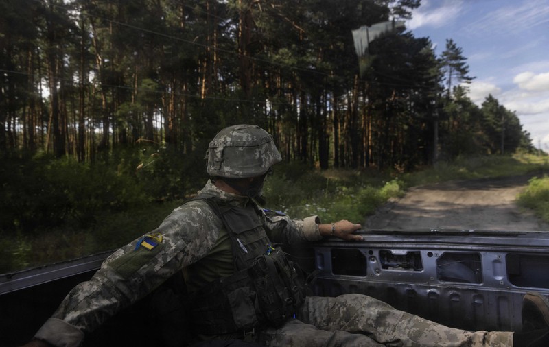 Armata ucraineană: Rusia desfășoară o ofensivă majoră în zona Lîman-Kupiansk, acolo unde a concentrat peste 100.000 de militari
