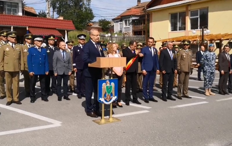 Ministrul Dîncu, de Ziua Drapelului, în Harghita: „Tricolorul nu cere să fie iubit de toată lumea”
