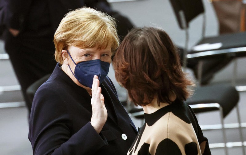 Angelei Merkel i-a fost furat portofelul în timp ce se afla la cumpărături în Berlin